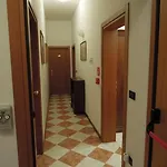 Iris Hotel
