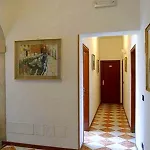 Iris Отель 2*
