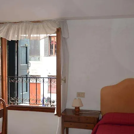 Hotel Iris 2*