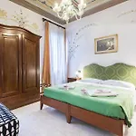 Hotell Iris 2*