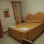 Hotell Iris