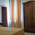 Hotell Iris
